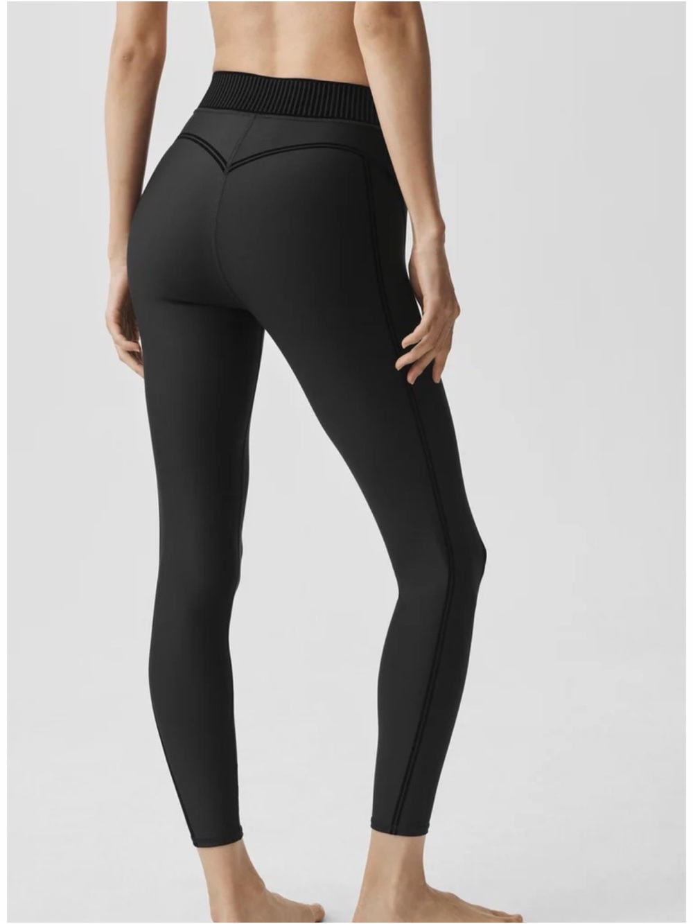 ALO yoga Airlift High-Waist 7/8 Line Up Legging